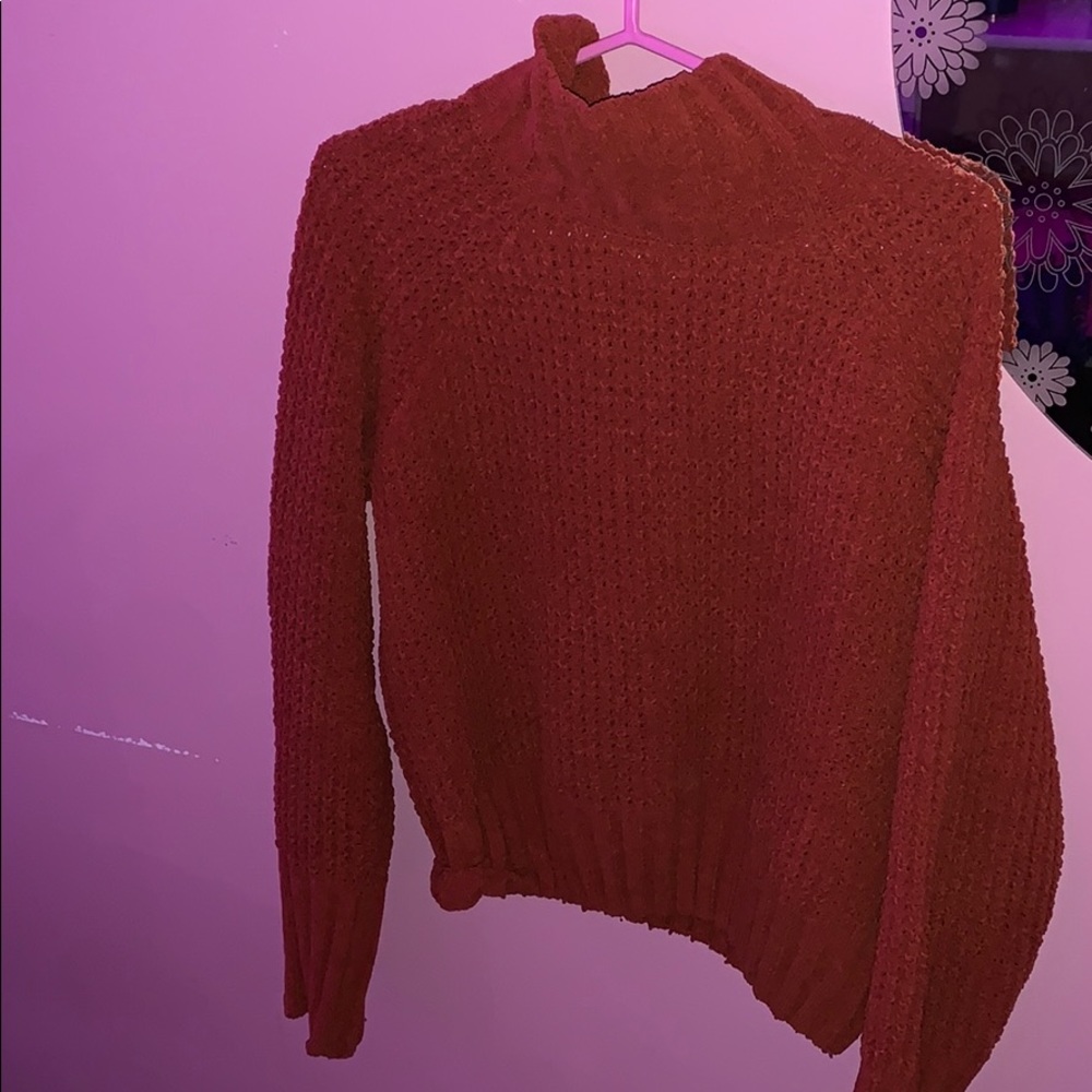 Vintage orange knit turtleneck with comfort